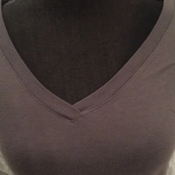 Tan Fitted V-Neck Short Sleeve T-Shirt - Picture 8 of 12